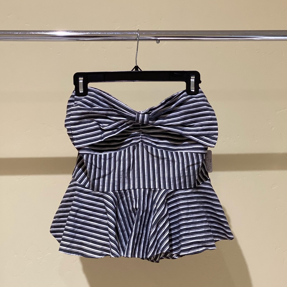 FREE PEOPLE ✨ BOW TOP